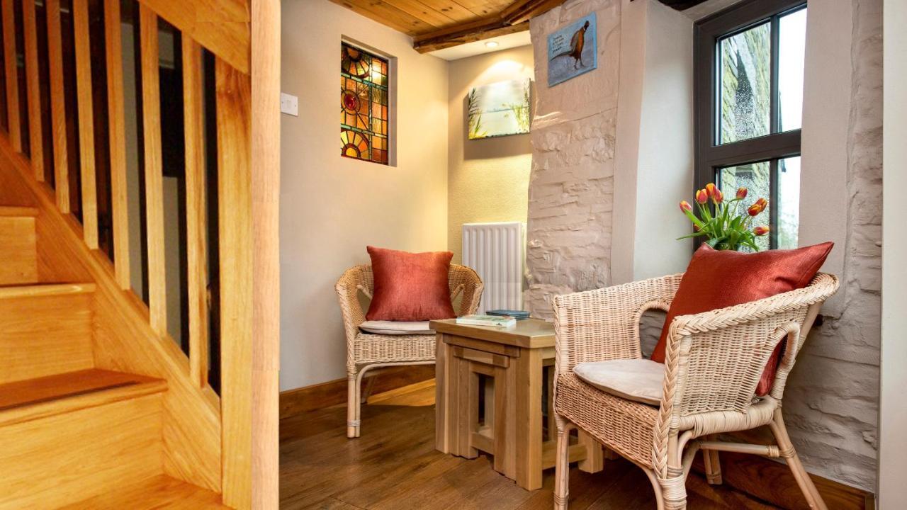 The White Cottage B&B Saint Teath Bagian luar foto